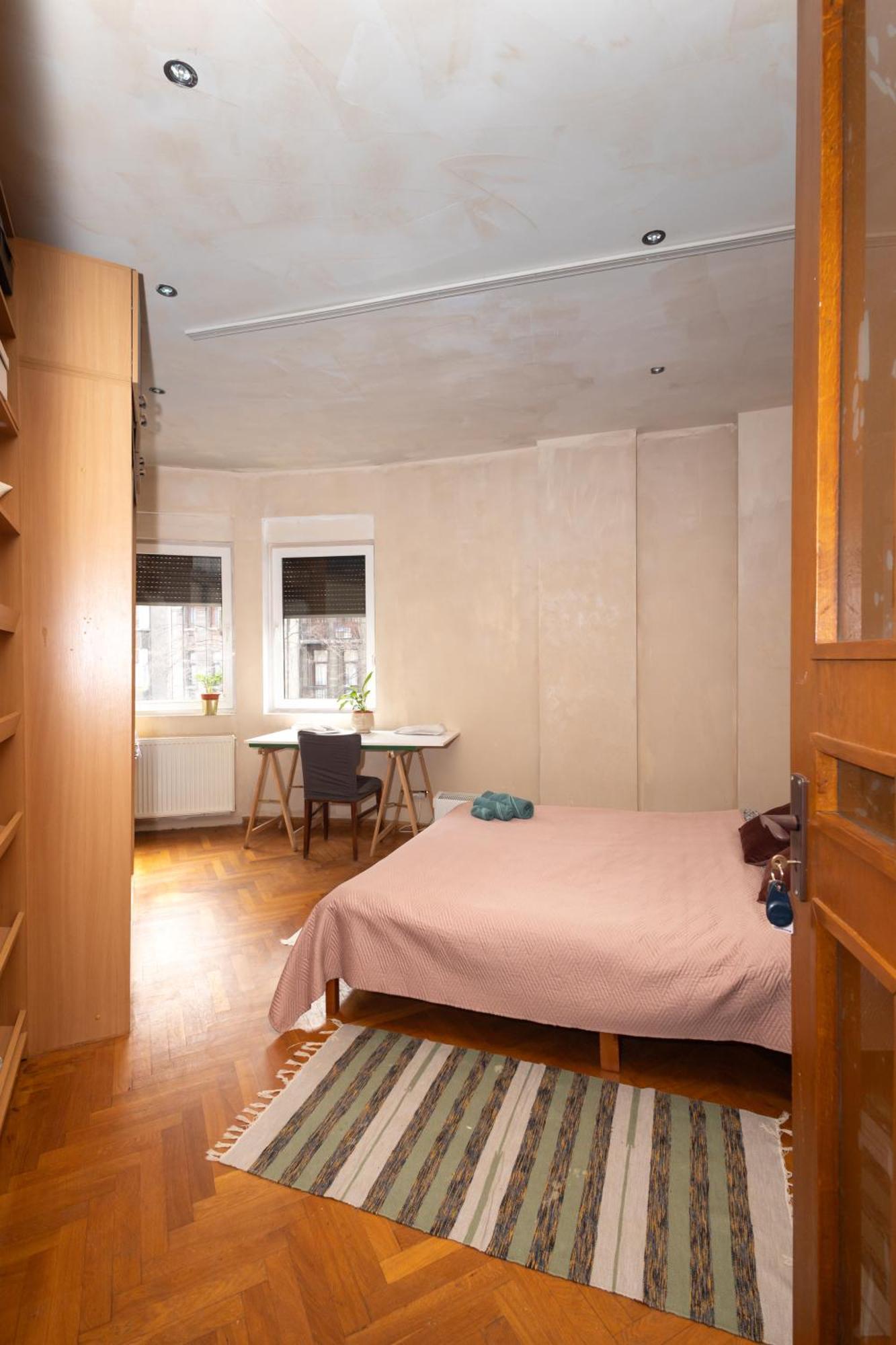 Shared Retro Vintage Luxury Apartment Bucureşti Exterior foto